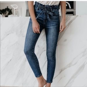 Black label high-rise paper bag waist jeans